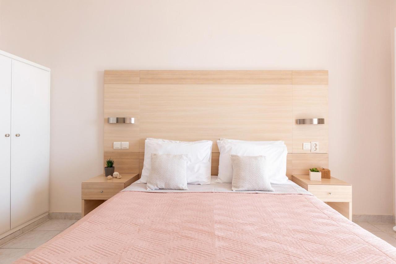 Albatross Apartments By Konnect, Ipsos Corfu Екстериор снимка