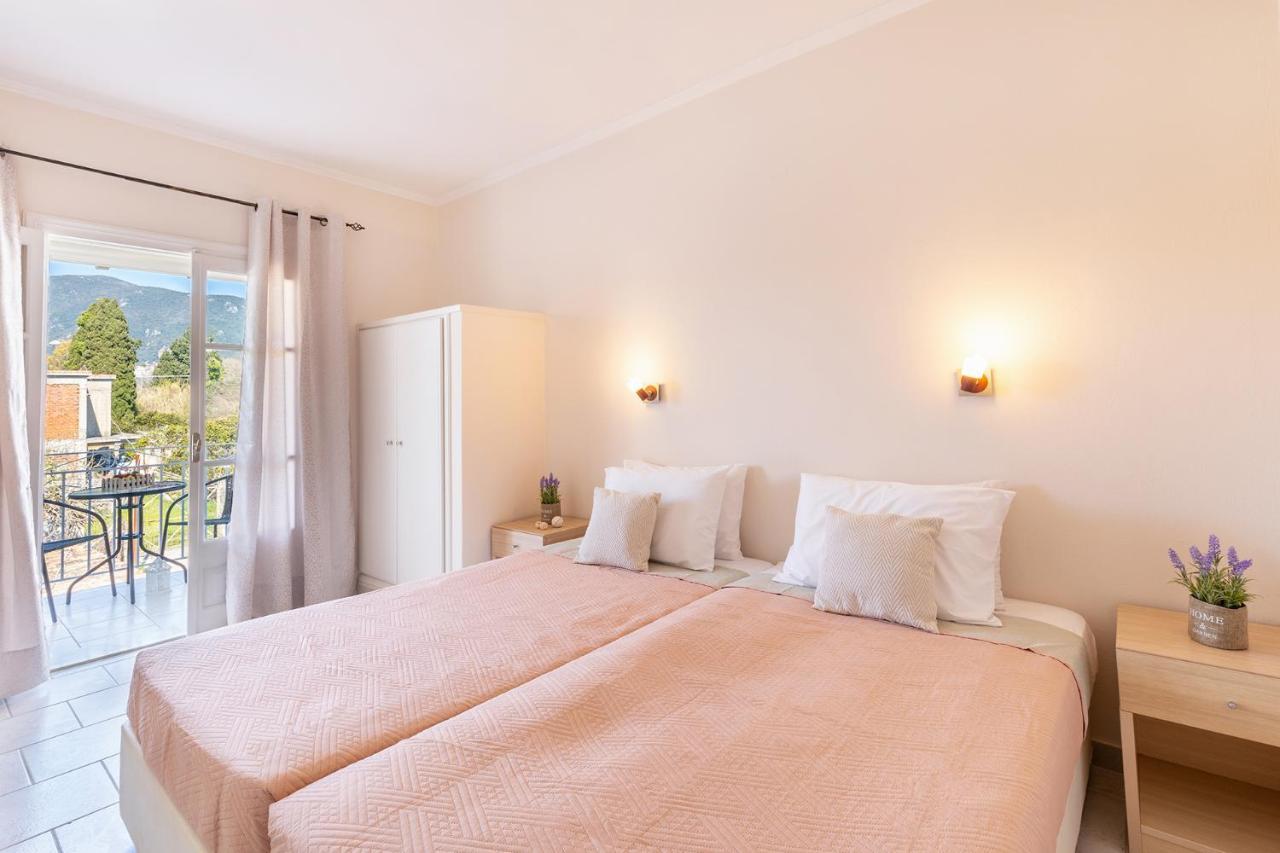 Albatross Apartments By Konnect, Ipsos Corfu Екстериор снимка